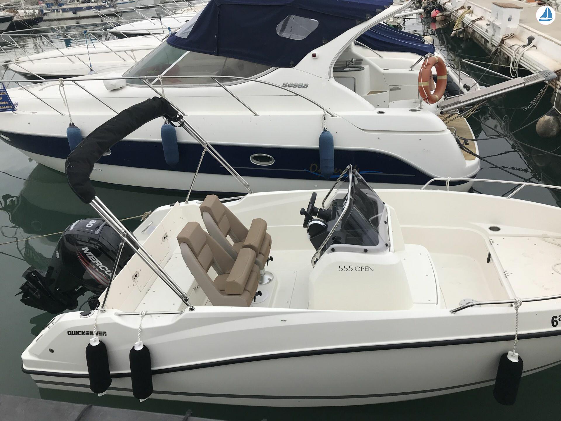 foto Quicksilver 555 3