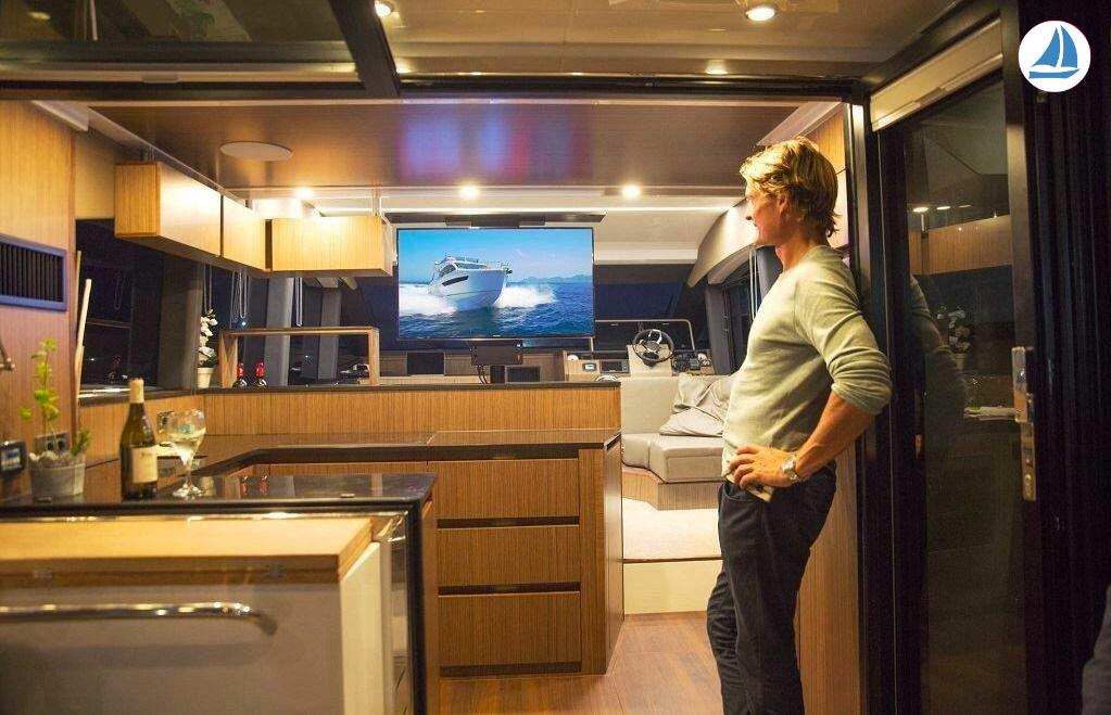 foto Sealine F530 10