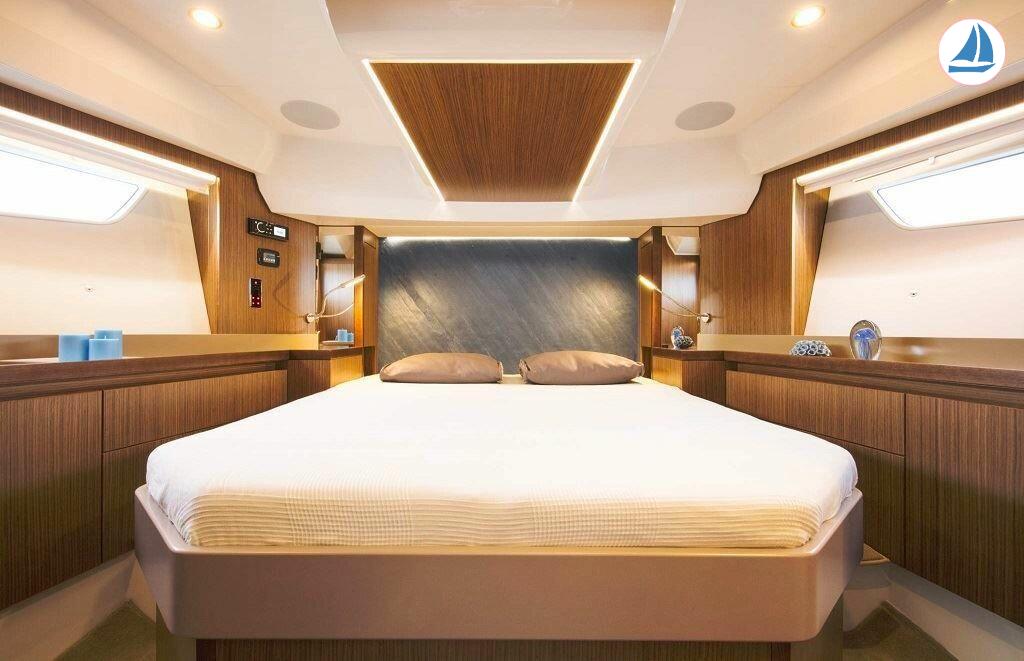 foto Sealine F530 11