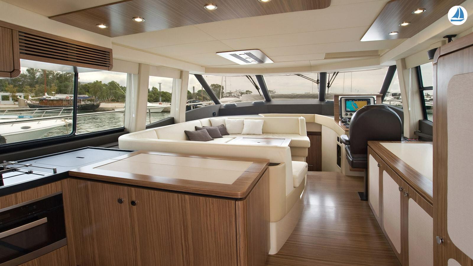 foto Azimut Magellano 53 8