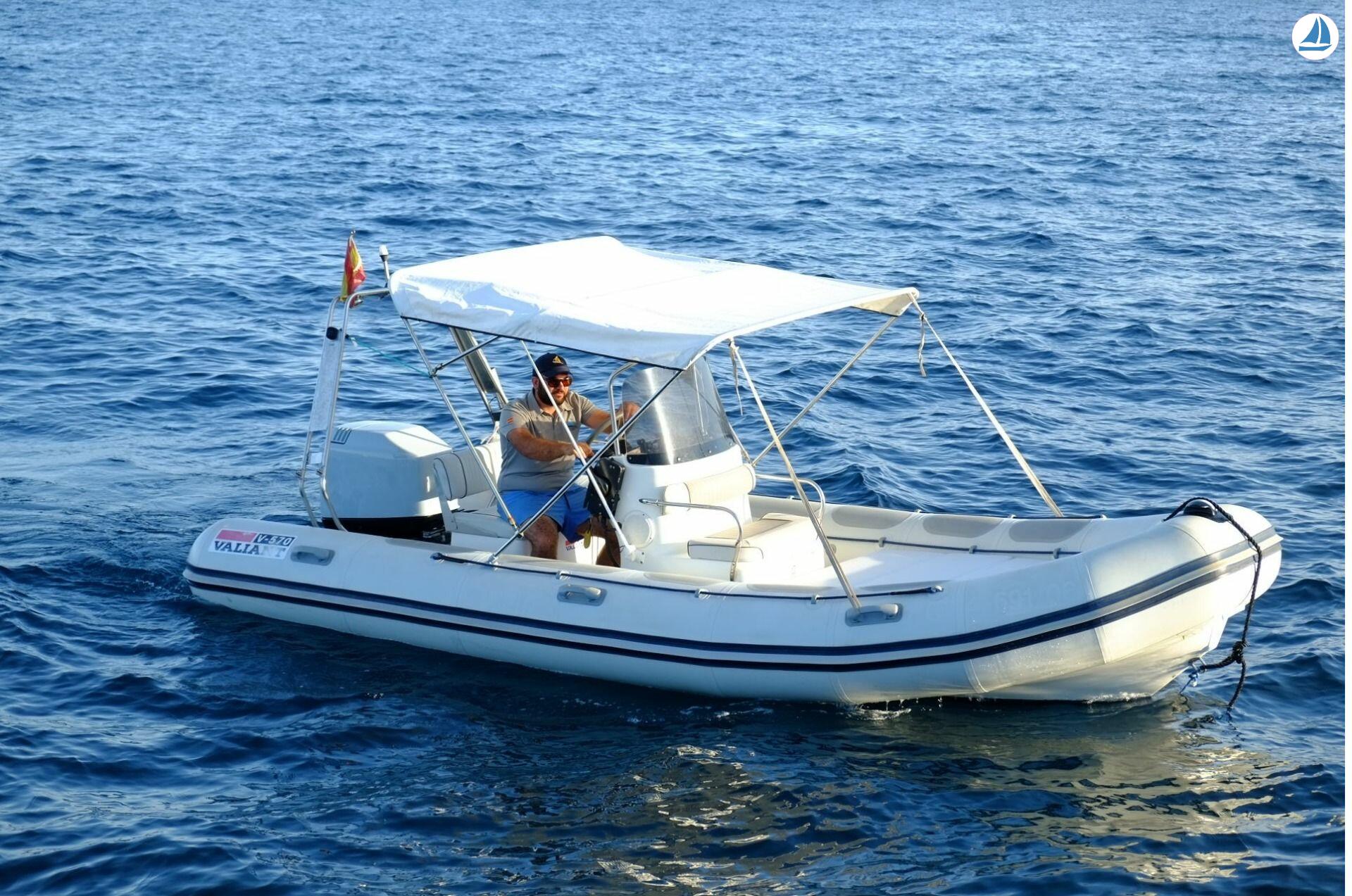 foto Valiant V-570 1