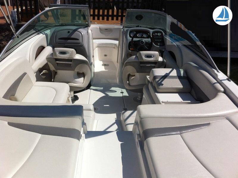 foto Chaparral 236 4