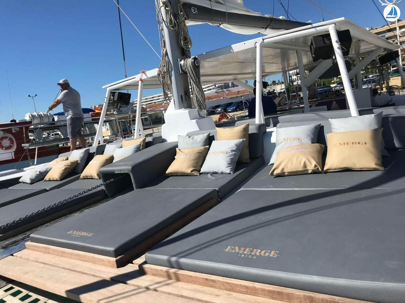 foto TERMINAL BOAT Emerge 4