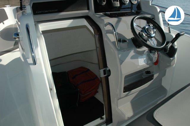 foto Jeanneau Cap Camarat 7.5CC 2018 13