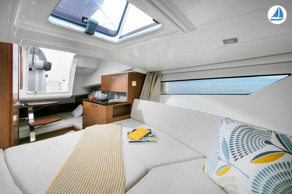 foto Jeanneau Cap Camarat 9.0WA 7