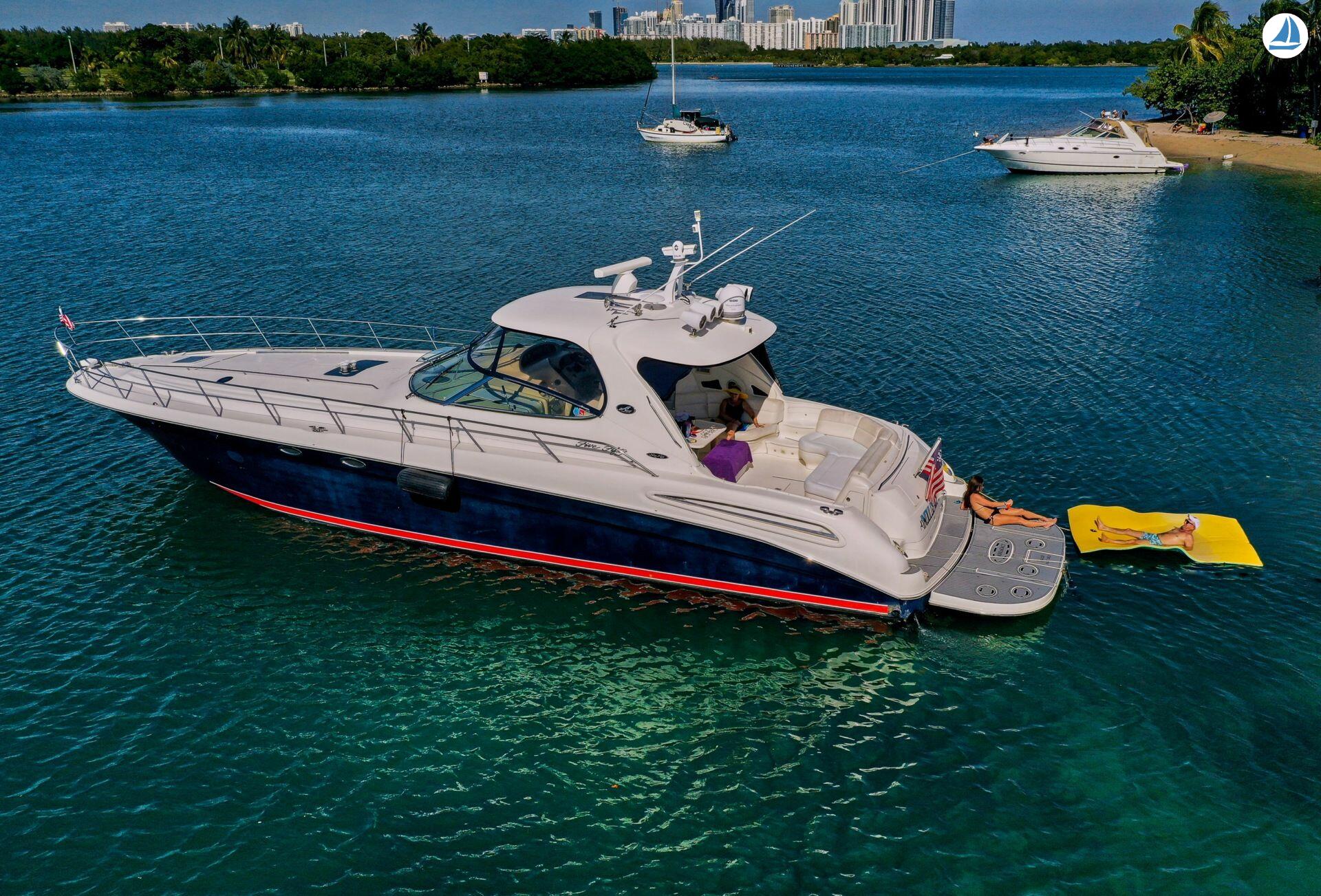 foto Sea Ray 60' 3