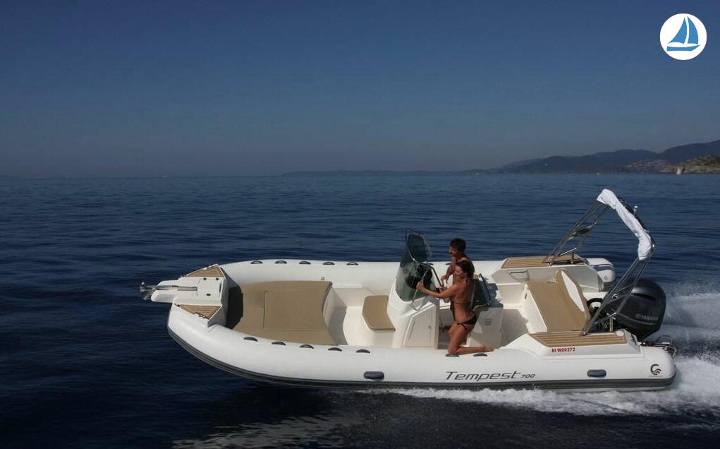 foto Capelli Tempest 700 2