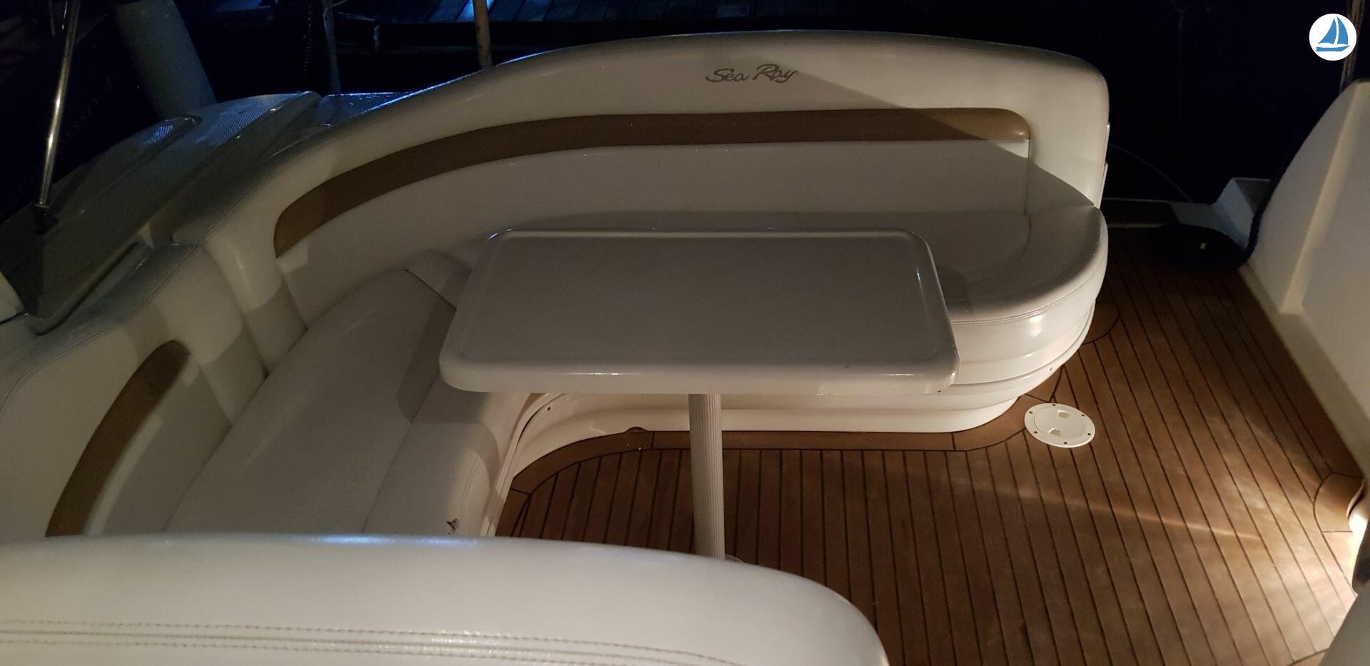 foto Sea Ray Sundancer 355 19