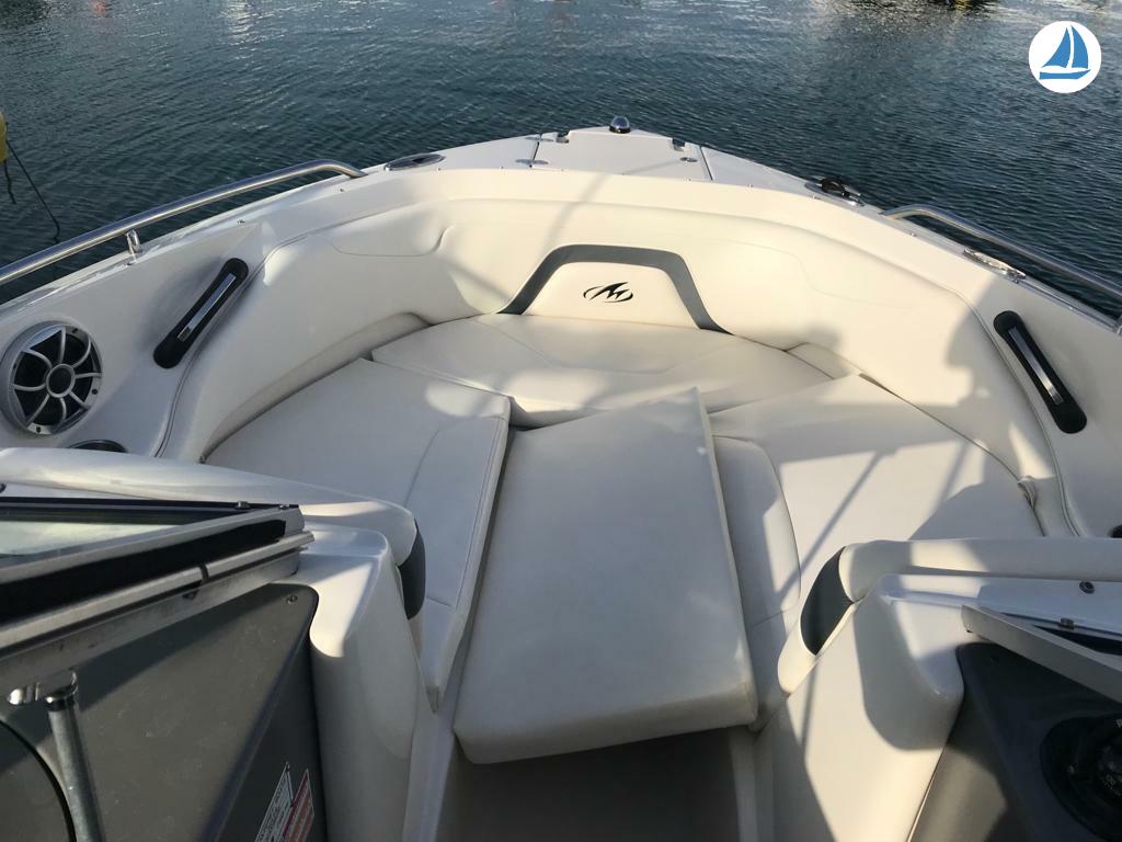 foto Monterey 224 FS 9