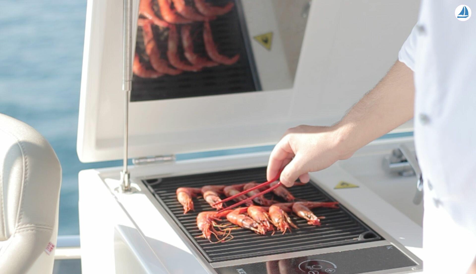 foto Absolute 52fly 18