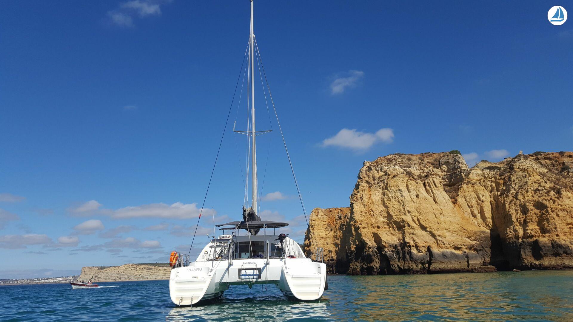 foto Lagoon 380 S2 2