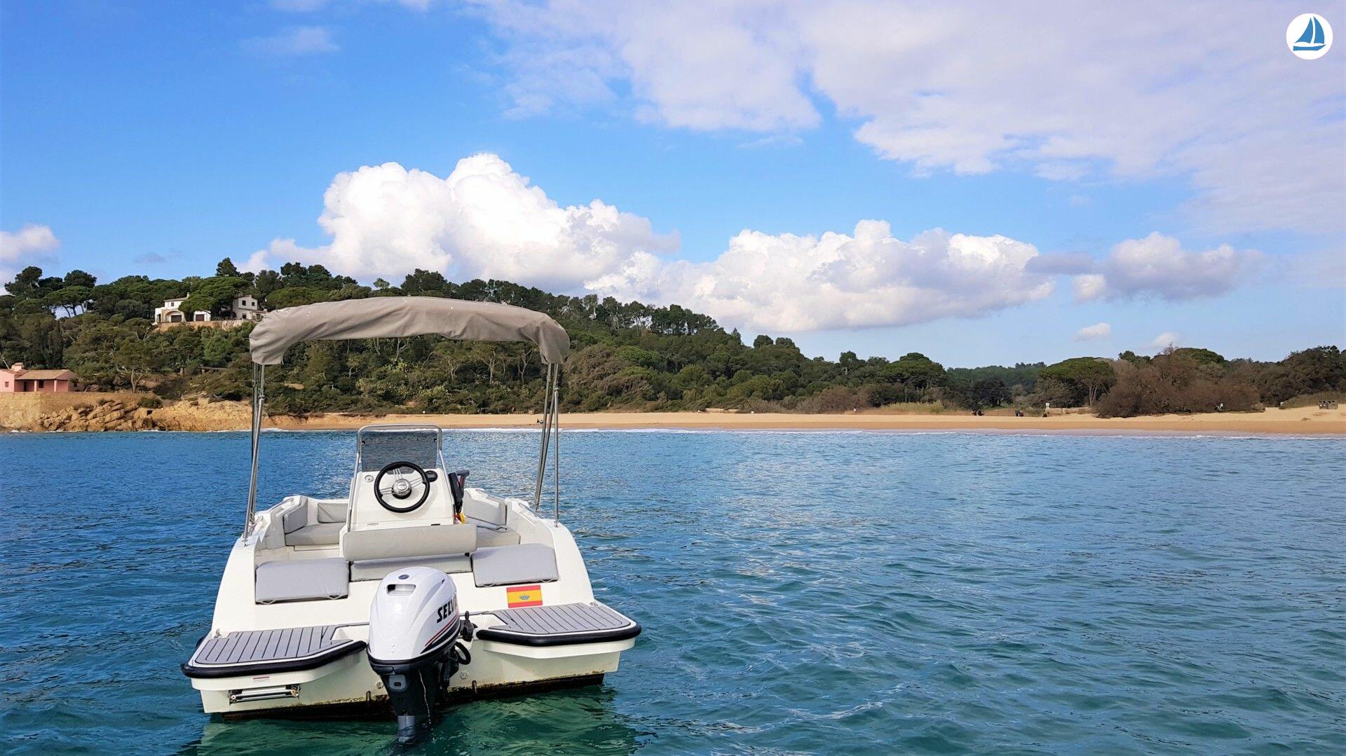 foto V2 Boats 5.0 Sport - Begúr 2