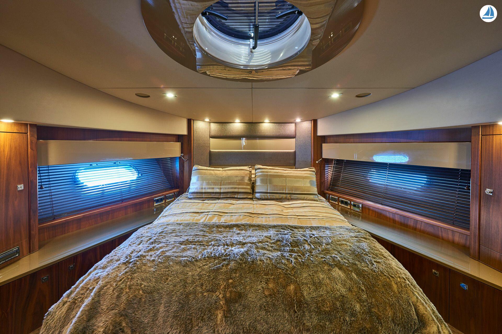 foto Sunseeker PREDATOR 74 11