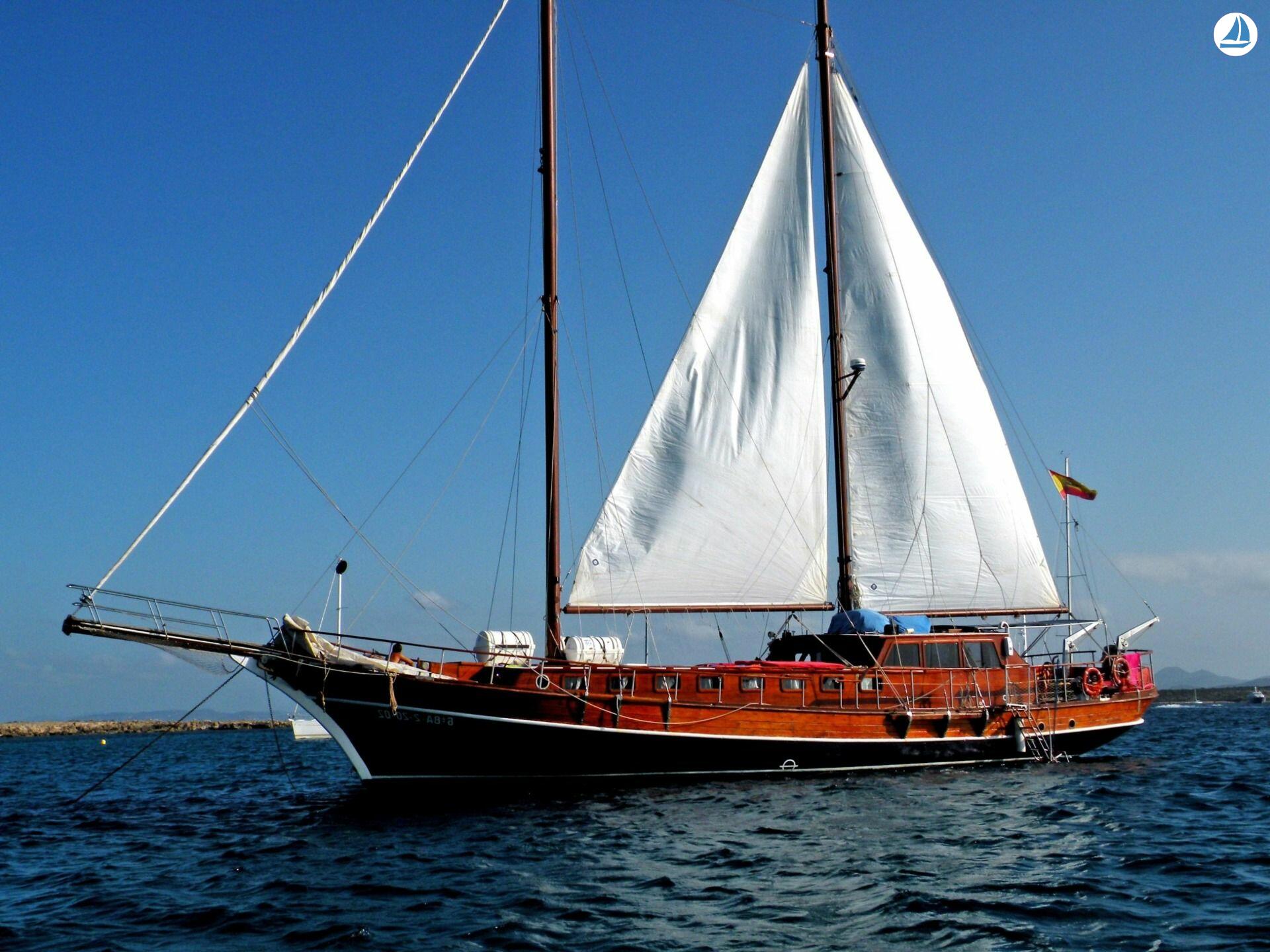 foto Super Goleta Mediterráneo 4