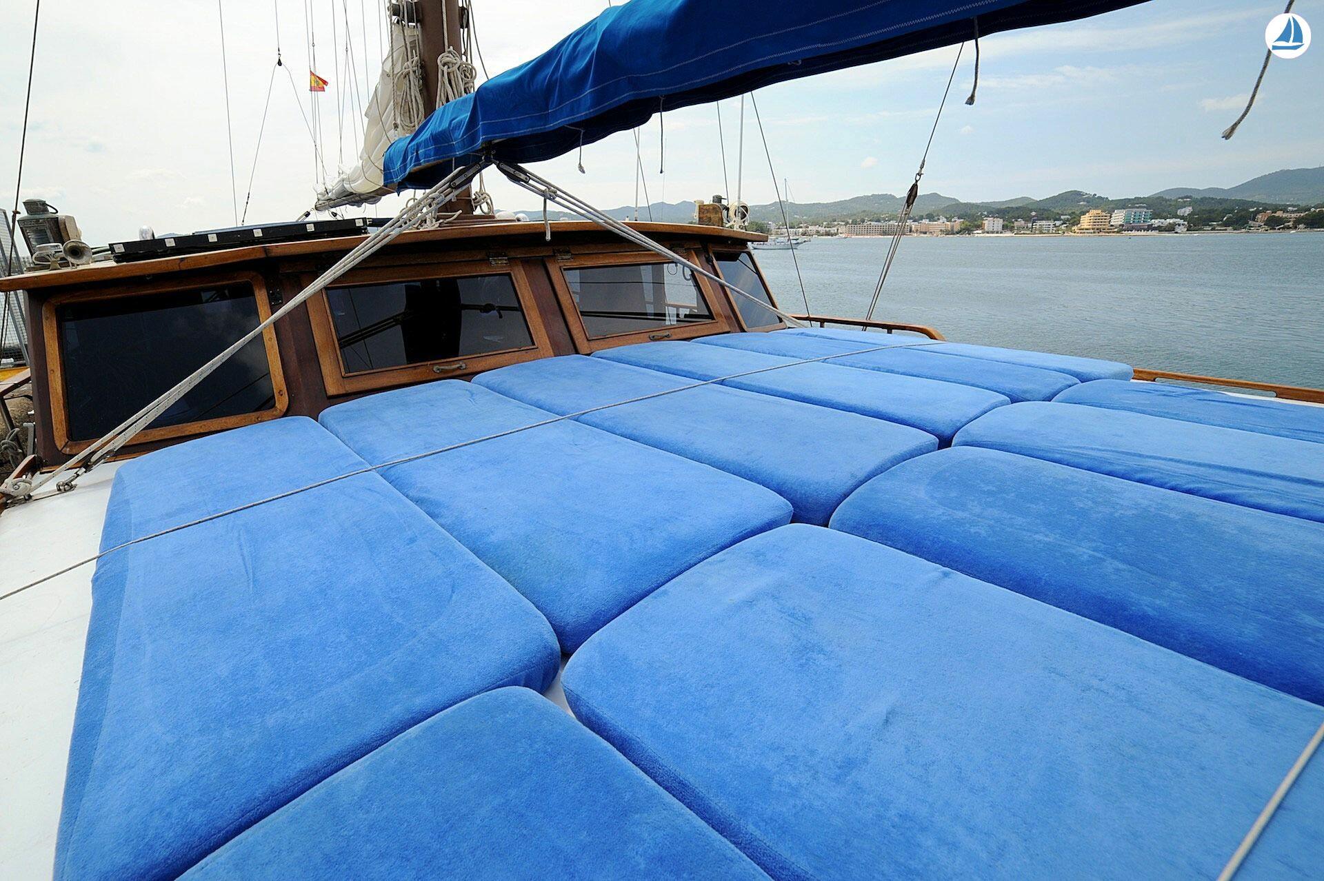 foto Super Goleta Mediterráneo 11