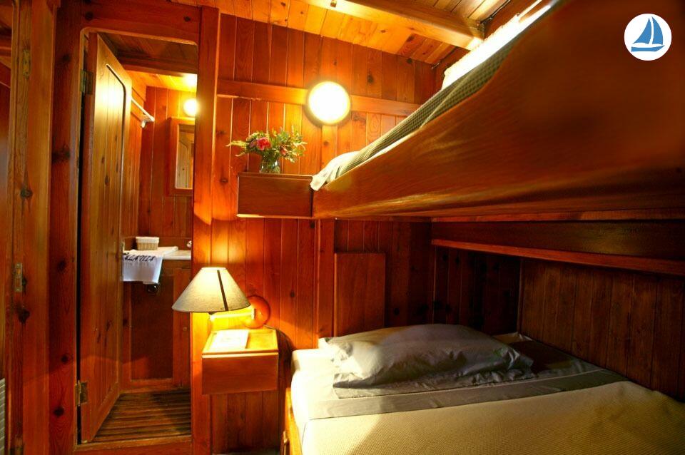 foto Super Goleta Mediterráneo 17