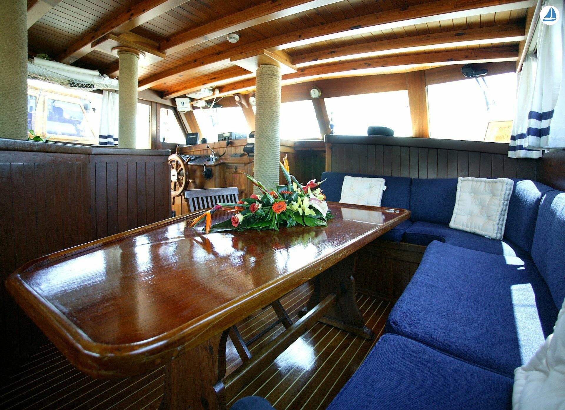 foto Super Goleta Mediterráneo 25